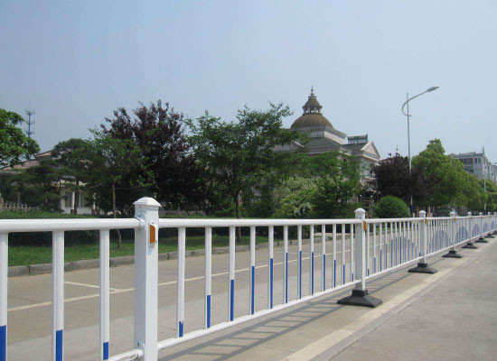 道路護欄